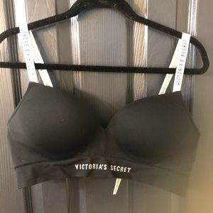 VS perfect comfort push up wireless bra.